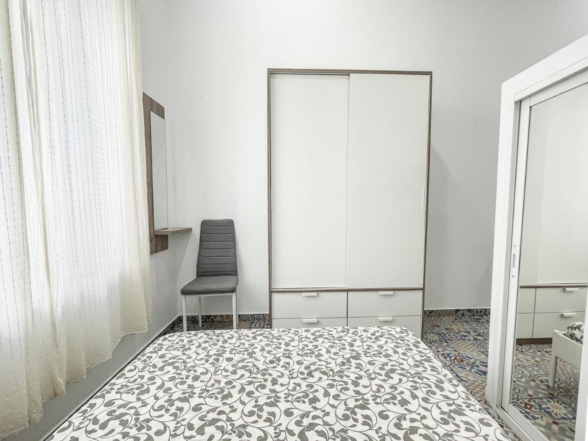 Ferienwohnung Precioso Loft En El Corazon De Triana Sevilla Exterior foto